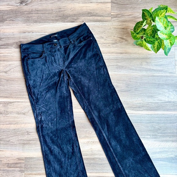 White House Black Market BLANC Velvet Black Bootcut Low Rise Pants Size 4R - Picture 3 of 14